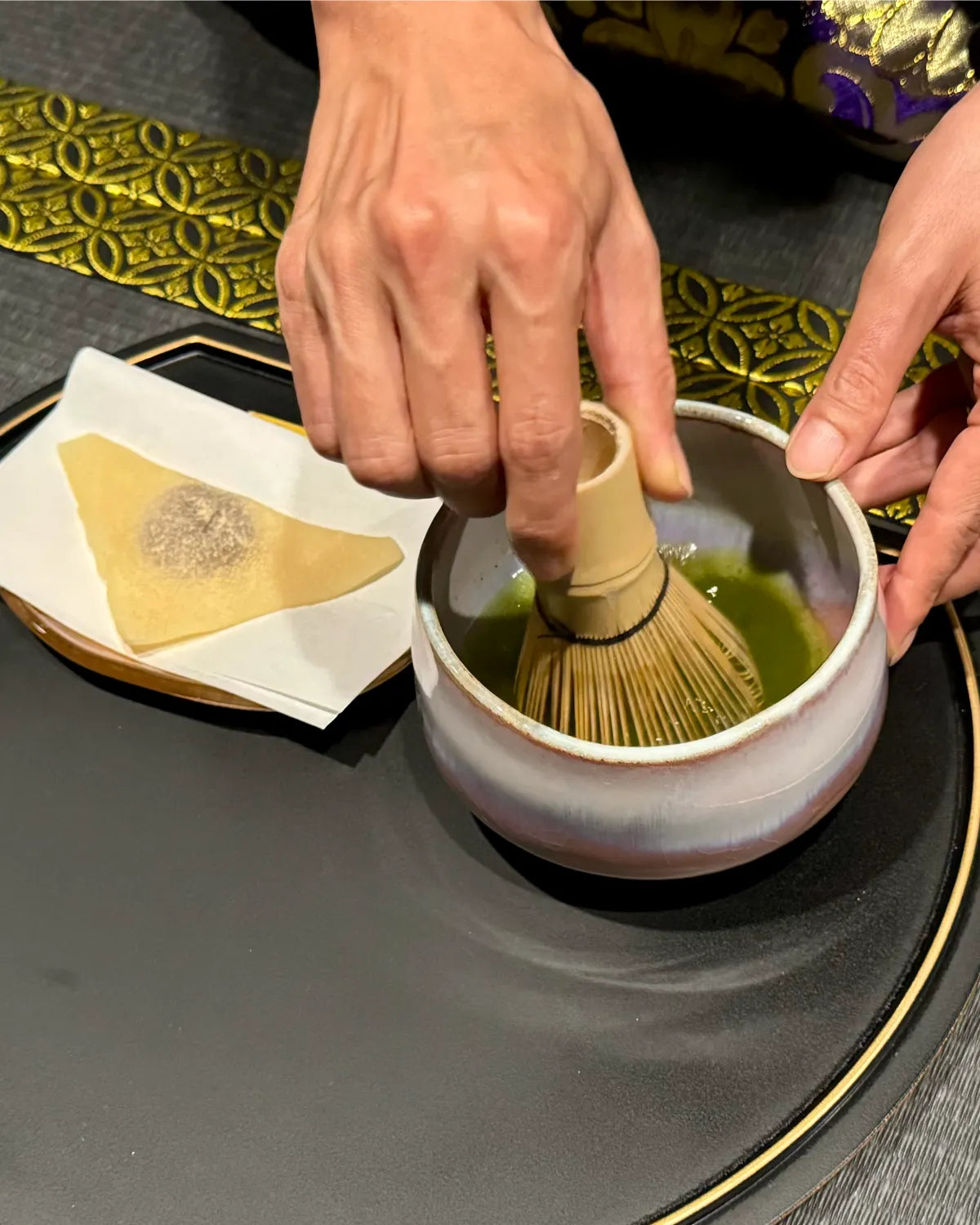 AlumiGraph KYOTOのスタジオでの抹茶のひととき